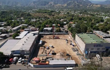 Reconstrucción del Mercado de Lourdes de Colón, inclusiones rígidas, tipo Columnas de Módulo Controlado (CMC)