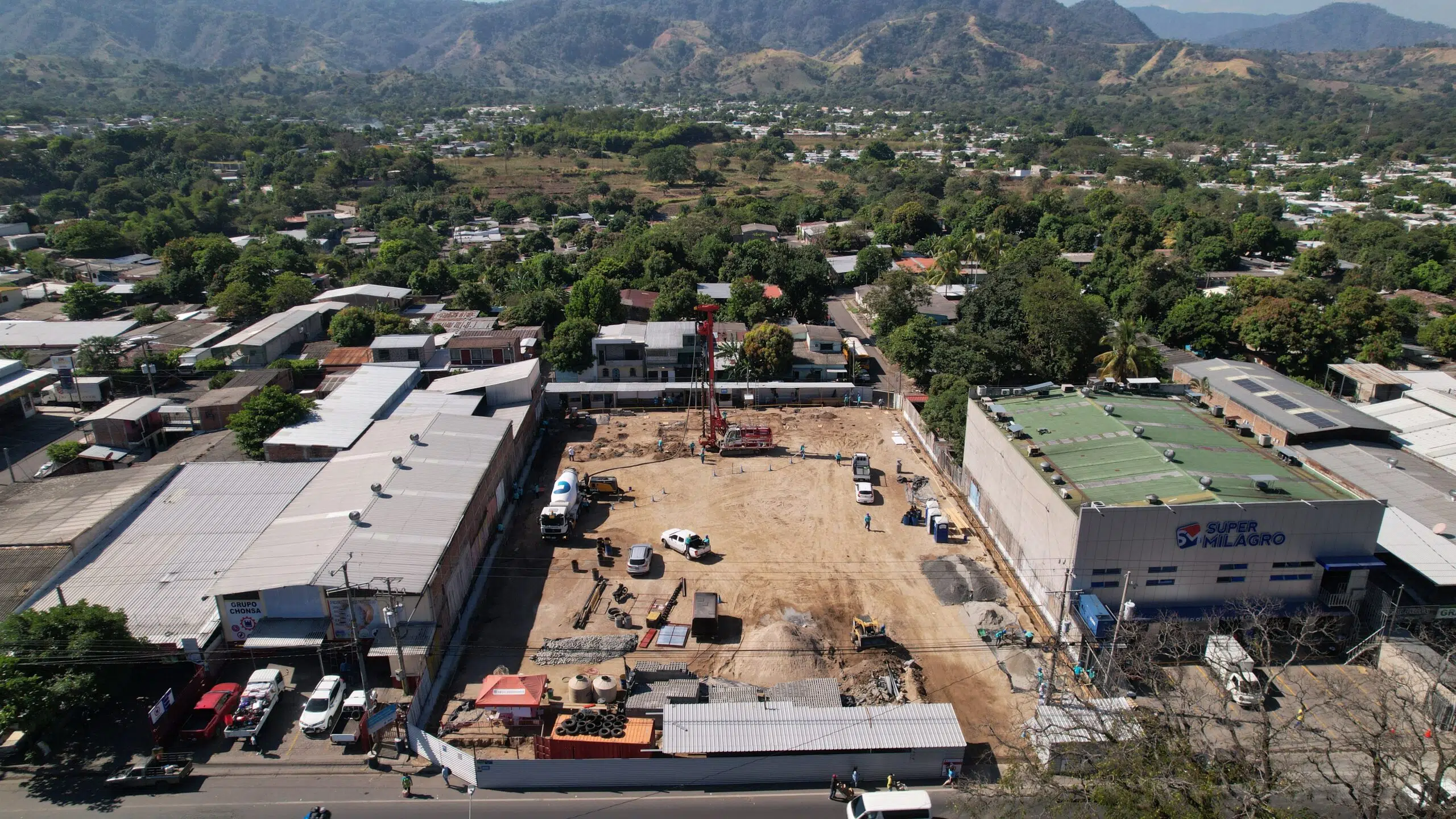 Reconstrucción del Mercado de Lourdes de Colón, inclusiones rígidas, tipo Columnas de Módulo Controlado (CMC)
